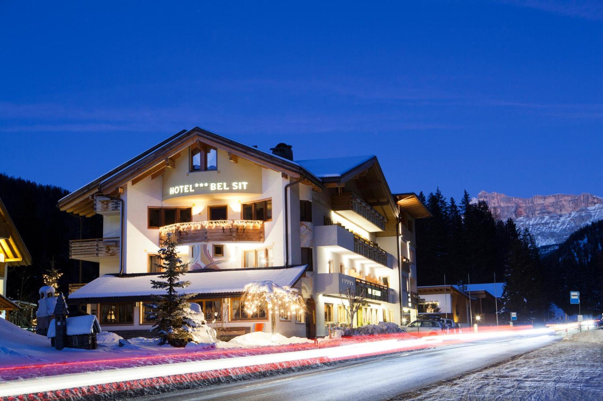 Hotel Bel Sit コルヴァーラ・イン・バディーア エクステリア 写真