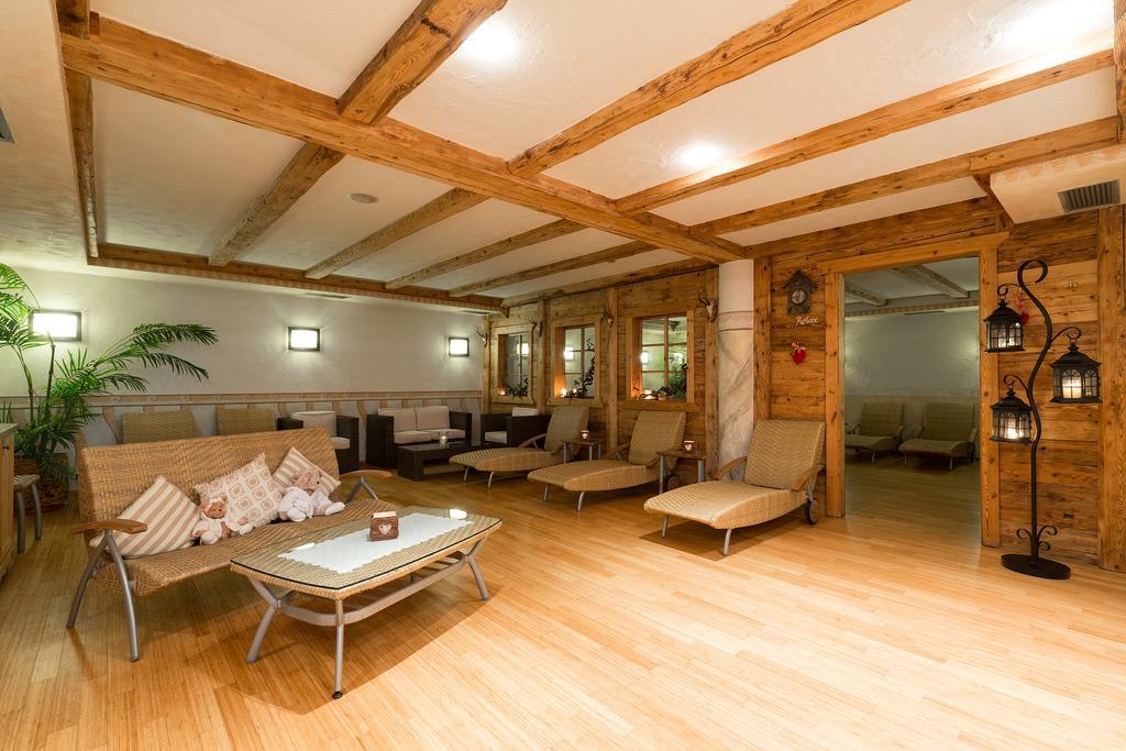 Hotel Bel Sit コルヴァーラ・イン・バディーア エクステリア 写真